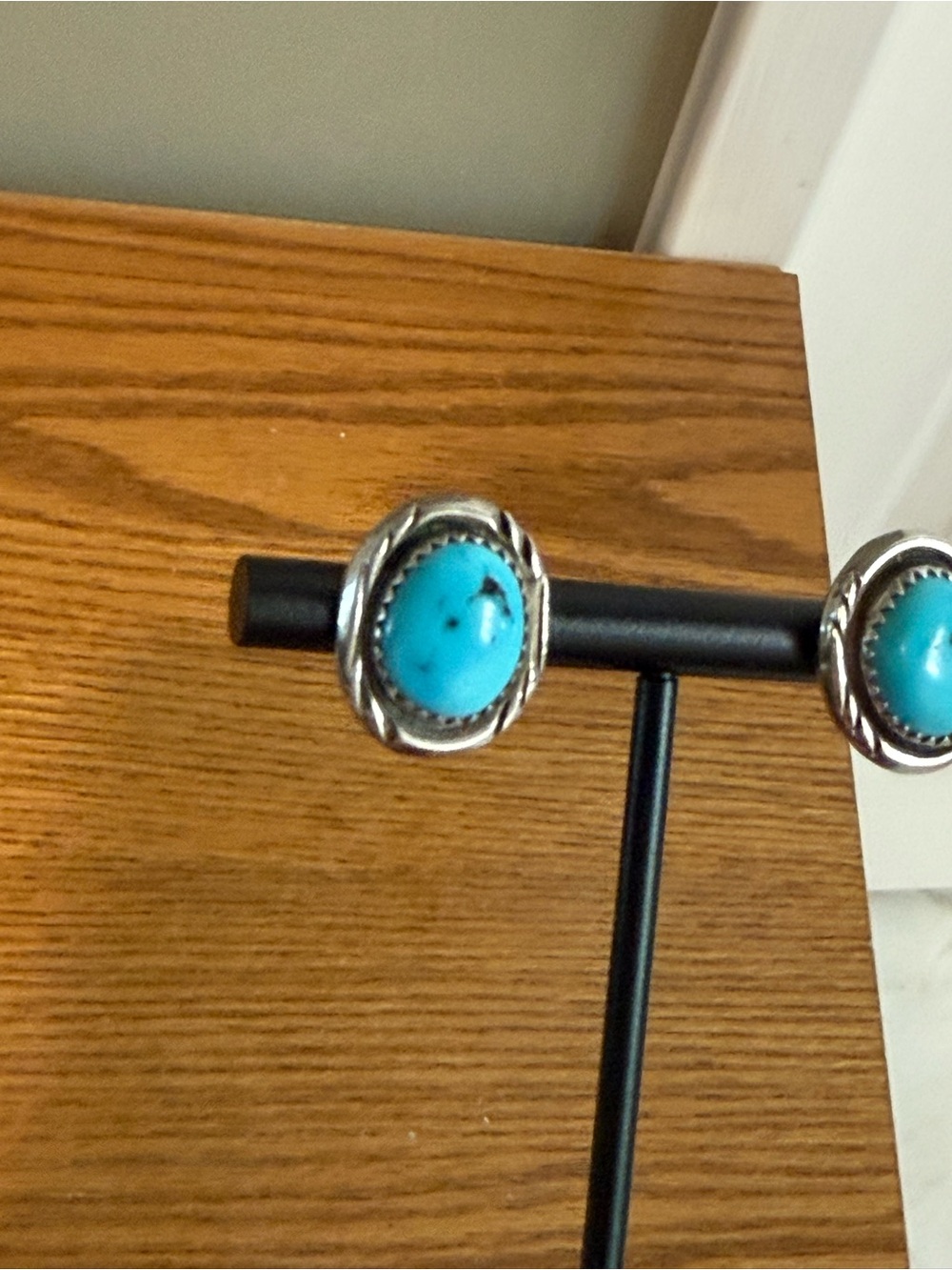 Vintage Navajo Sterling Silver Turquoise Earrings Native American Studs 6 grams - Picture 3 of 15